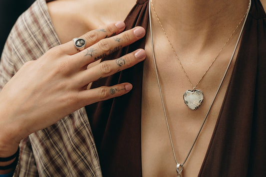 What Causes a Nail Polish Allergy