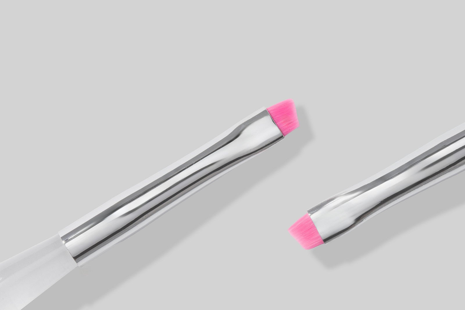 Free Clean-Up Brush on us