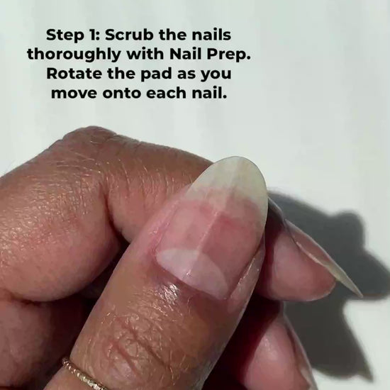 Painting Casablanca on nails