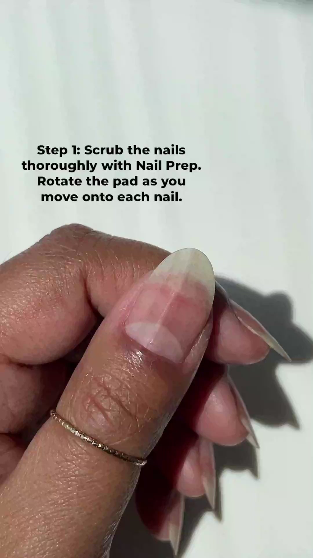 Painting Casablanca on nails