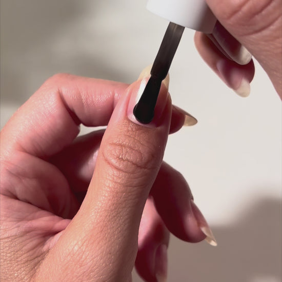 Painting Haze on nails