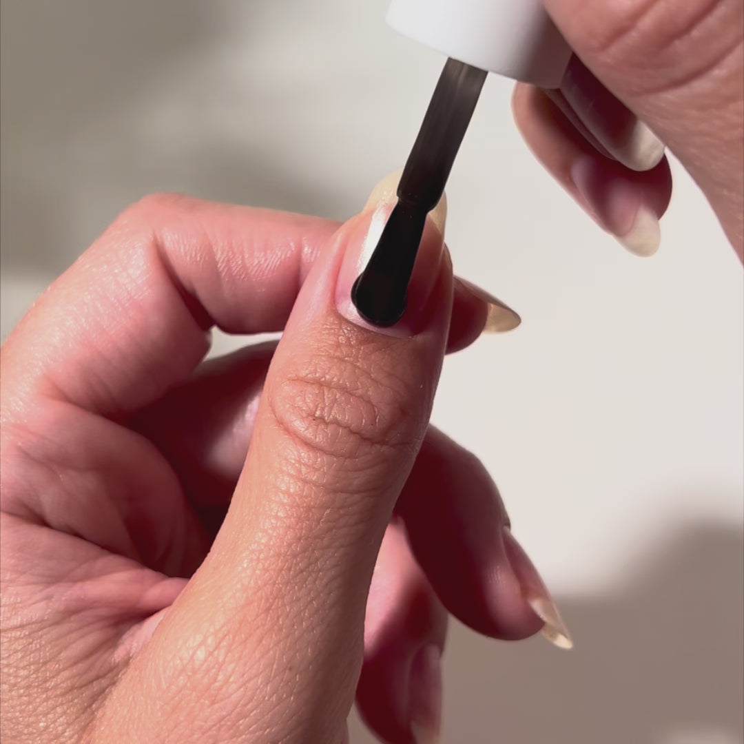 Painting Haze on nails