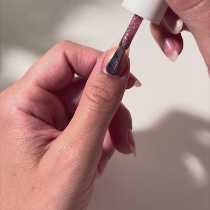 Painting Supernova on nails