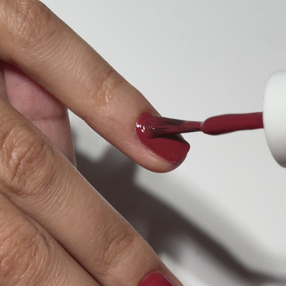 Painting Cinnamon Spice on nails