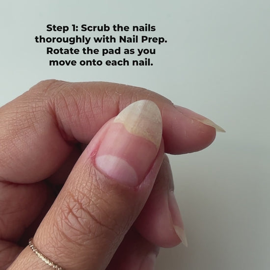 Painting Pearl on nails